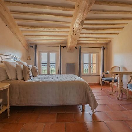 Omma Hotel Roussillon  Exterior photo