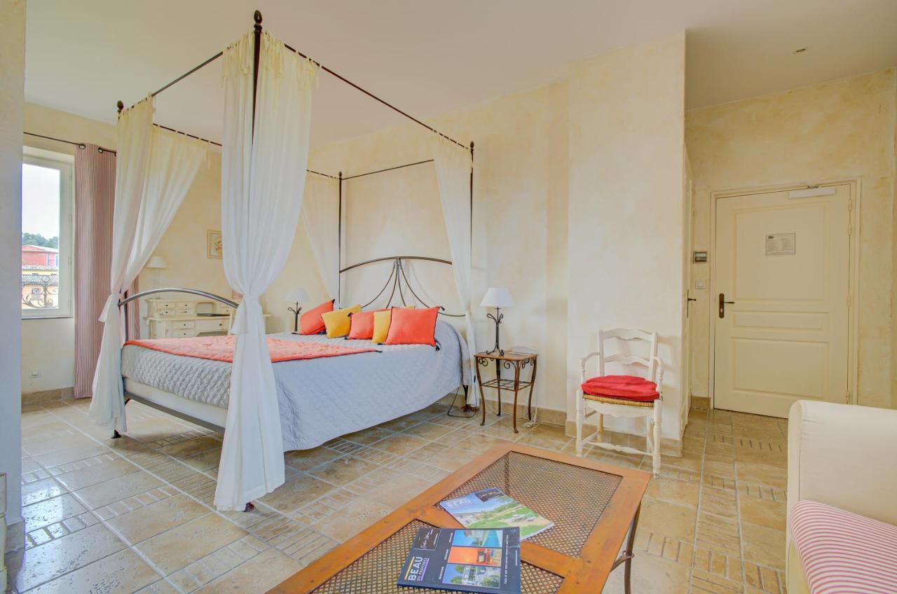 Omma Hotel Roussillon  Exterior photo