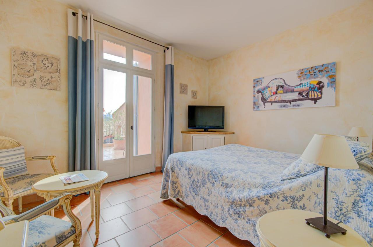 Omma Hotel Roussillon  Exterior photo