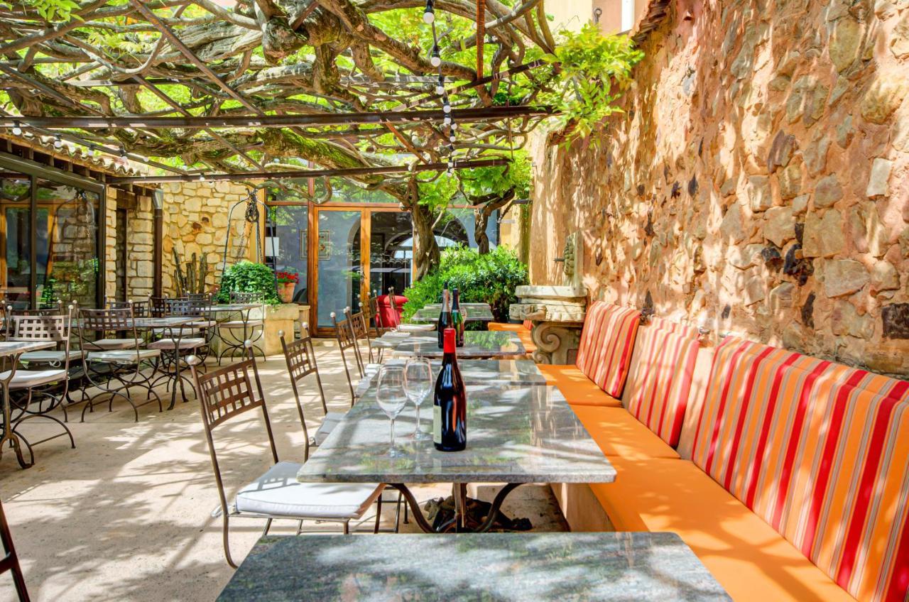 Omma Hotel Roussillon  Exterior photo