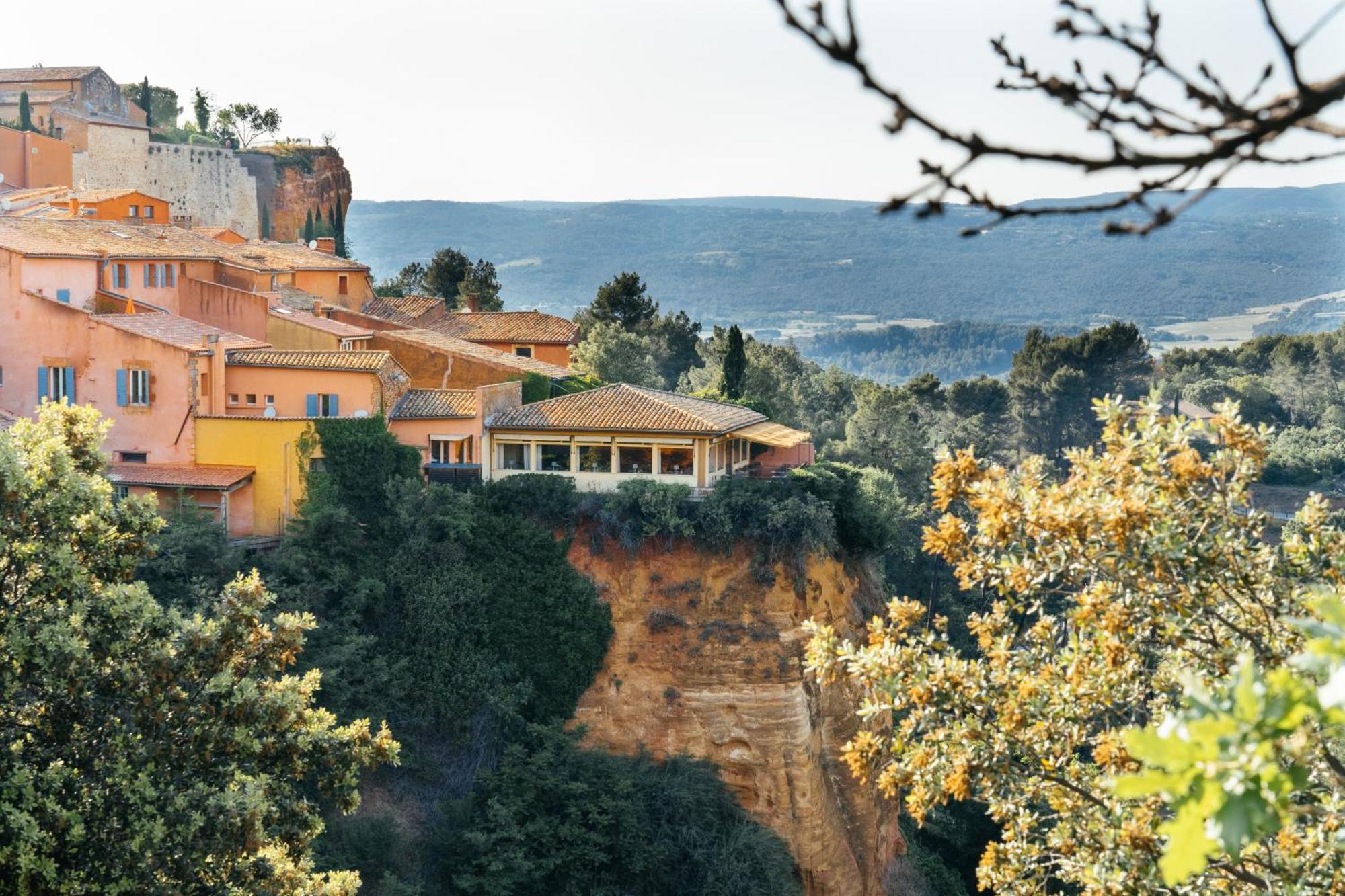 Omma Hotel Roussillon  Exterior photo